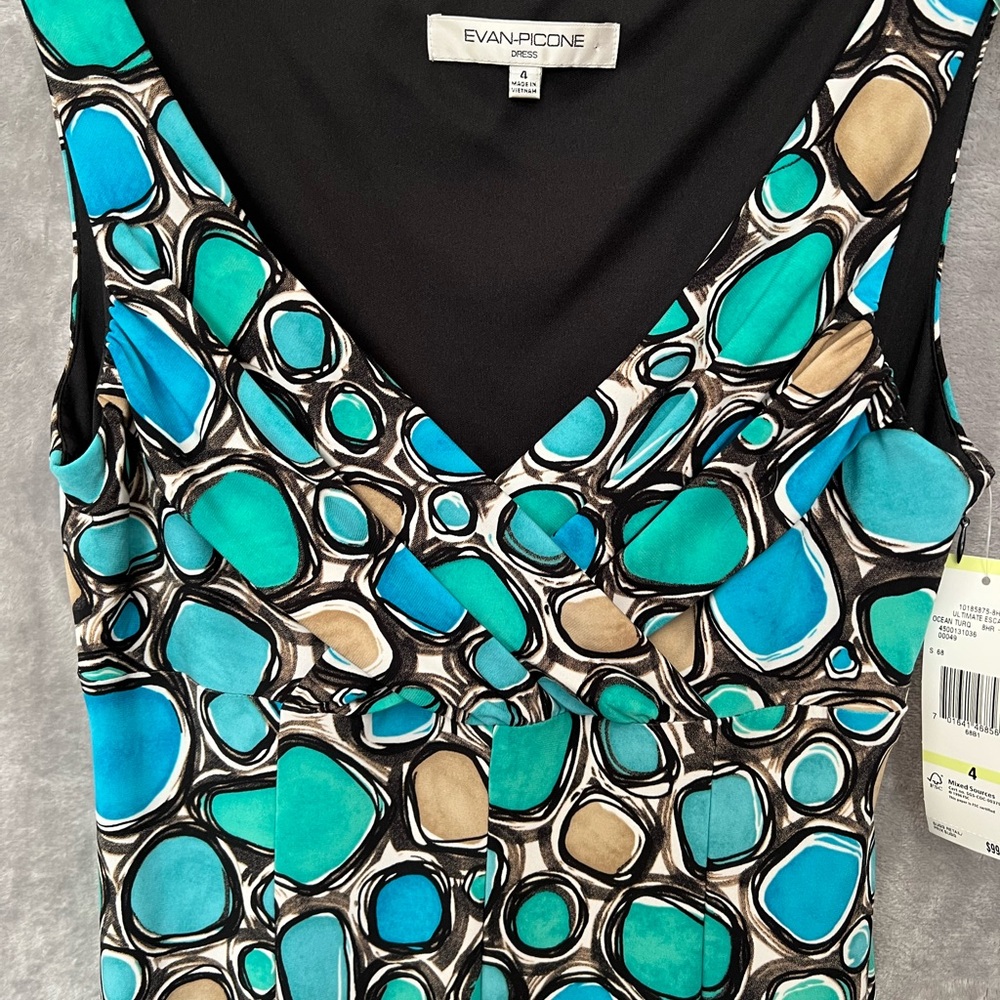 Evan Picone Dress Size 4 ocean, turquoise Abstract Sleeveless V Neck NWT